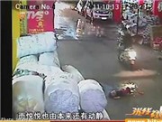 Bóng đá anh, ngoại hạng anh, lịch thi đấu euro 2012, Người qua đường nói gì về vụ em bé gặp nạn bị bỏ mặc?